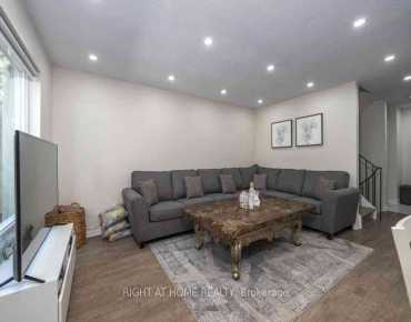 #13-23 Four Winds Dr York University Heights 3 beds 3 baths 1 garage 699000.00