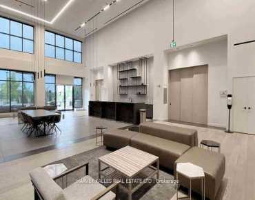 
            #4-60 George Butchart Dr Downsview-Roding-CFB 3睡房4卫生间1车位, 出售价格899000.00加元                    