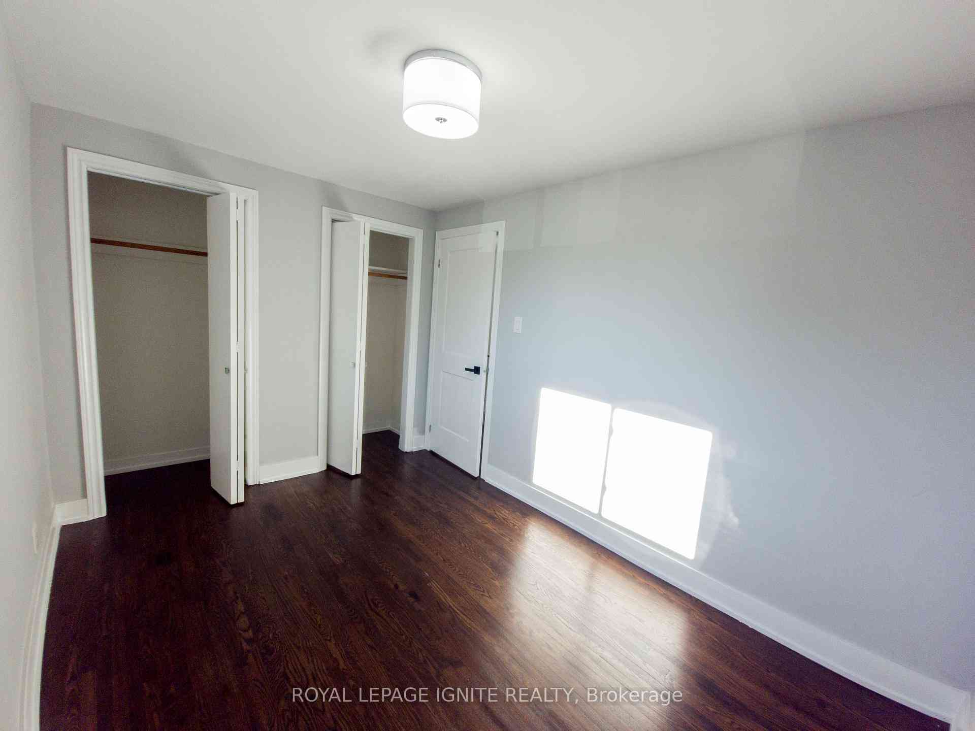 Toronto condo townhouses