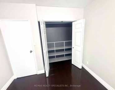 
#520-1000 Cedarglen Gate Erindale 2 beds 1 baths 1 garage 387000.00        