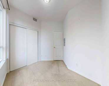 #221-25 Kingsbridge Garden Circ Hurontario 2睡房2卫生间1车位, 出售价格599900.00加元