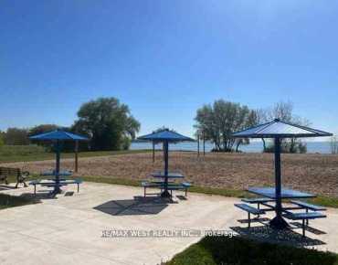 #404-1535 Lakeshore Rd E Lakeview 3睡房2卫生间2车位, 出售价格729000.00加元