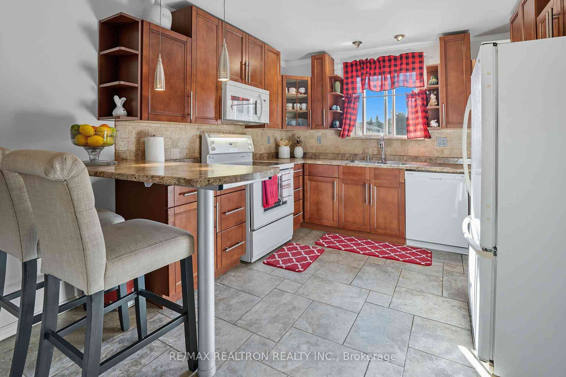 Toronto 共管镇屋