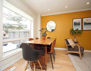 #55-5223 Fairford Cres East Credit 3 beds 2 baths 2 garage 759000.00