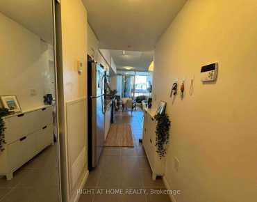 #238-36 Via Bagnato N/A Yorkdale-Glen Park 1 beds 1 baths 1 garage 485000.00