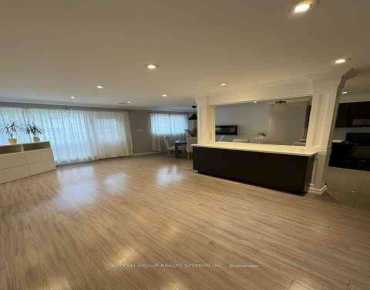 #68-215 Mississauga Valley Blvd Mississauga Valleys 3 beds 2 baths 3 garage 899000.00