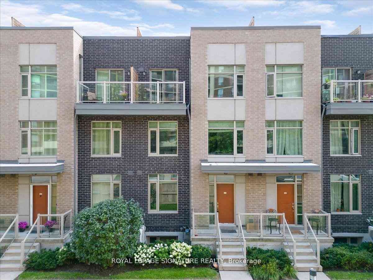 Toronto condo townhouses