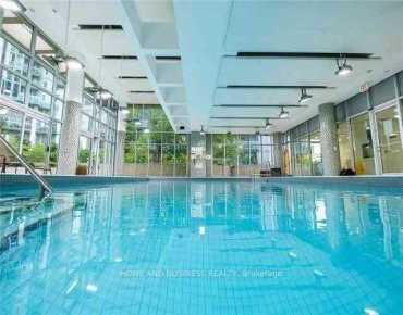 
            #809-223 Webb Dr City Centre 1睡房1卫生间1车位, 出售价格399999.00加元                    