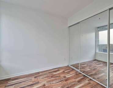 
            #104-38 Joe Shuster Way South Parkdale 1睡房1卫生间1车位, 出售价格449000.00加元                    