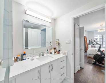 
            #305-2511 Bloor St W High Park-Swansea 2睡房2卫生间1车位, 出售价格989000.00加元                    