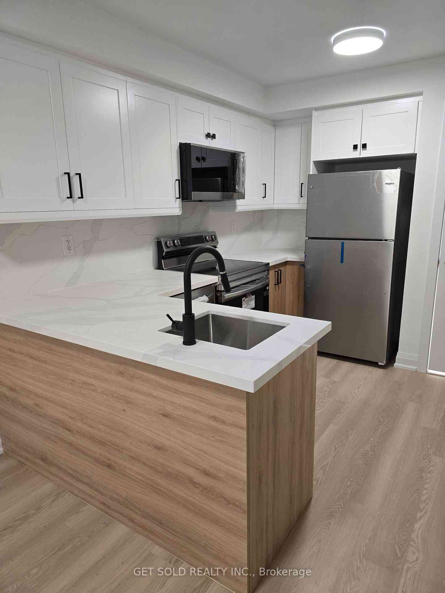 Toronto condo townhouses