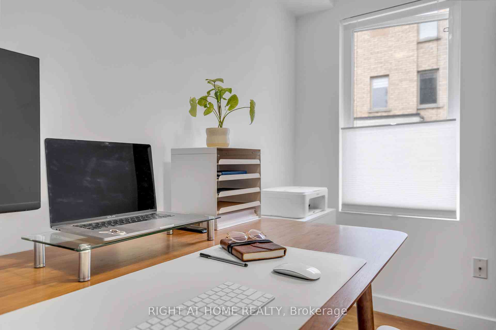 Toronto condo townhouses