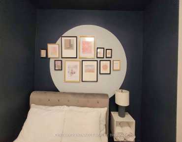 
            #TH2-60 George Butchart Dr Downsview-Roding-CFB 3睡房4卫生间1车位, 出售价格998000.00加元                    