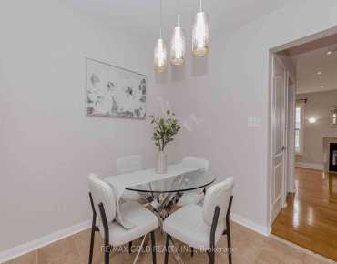 
#38-5980 Whitehorn Ave East Credit 3 beds 3 baths 4 garage 899990.00        