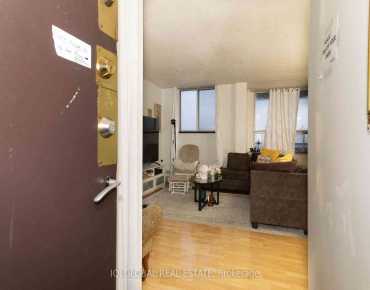 #1115-50 Lotherton Pathway Yorkdale-Glen Park 4 beds 1 baths 1 garage 499000.00