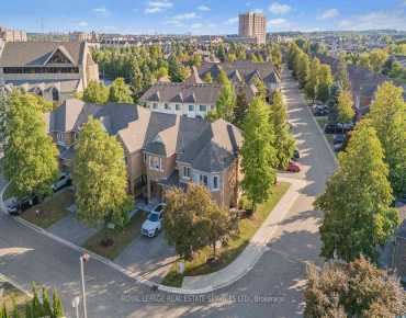 #63-5230 Glen Erin Dr Central Erin Mills 4睡房3卫生间2车位, 出售价格899000.00加元