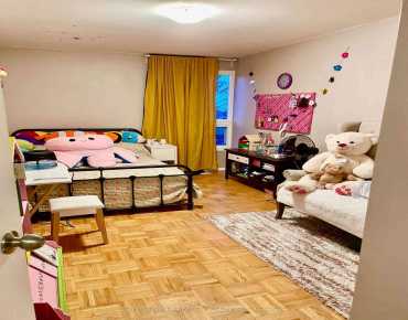 
#14-23 Four Winds Dr York University Heights 4 beds 3 baths 1 garage 799900.00        