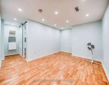 
            194 Lakeshore Rd W Port Credit 3睡房4卫生间2车位, 出售价格1675000.00加元                    