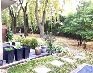 
            #201-2464 Weston Rd Weston 1睡房1卫生间1车位, 出售价格424999.00加元                    