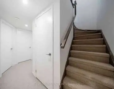 #44-15 William Jackson Way New Toronto 2睡房3卫生间1车位, 出售价格649000.00加元