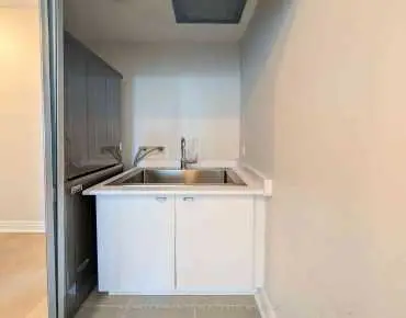 #LPH3802-33 Shore Breeze Dr Mimico 2睡房1卫生间2车位, 出售价格759900.00加元