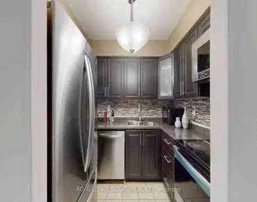 
            #307-2901 Kipling Ave Mount Olive-Silverstone-Jamestown 2睡房2卫生间1车位, 出售价格498000.00加元                    