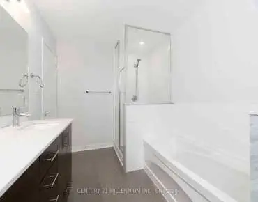 
            #7-370 Square One Dr City Centre 3睡房3卫生间2车位, 出售价格559900.00加元                    