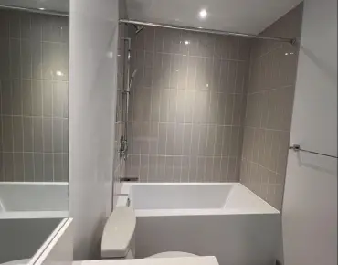 
            #2807-3883 Quartz Rd City Centre 2睡房1卫生间1车位, 出售价格399900.00加元                    