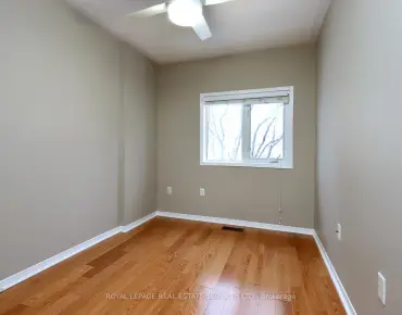 
            #67-1575 South Parade Crt East Credit 3睡房3卫生间2车位, 出售价格799900.00加元                    