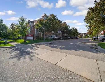 
            #37-1575 South Parade Crt East Credit 3睡房3卫生间2车位, 出售价格899900.00加元                    