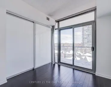 
            #617-103 The Queens Way High Park-Swansea 1睡房1卫生间1车位, 出售价格489000.00加元                    