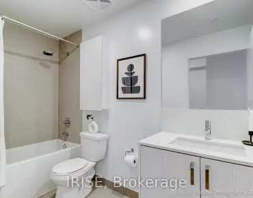 #16-1787 St Clair Ave W Weston-Pellam Park 1 beds 1 baths 1 garage 529000.00