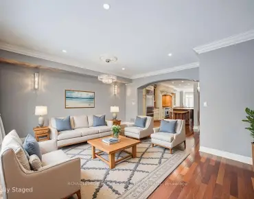 115 St Lawrence Dr Port Credit 3睡房3卫生间4车位, 出售价格1899000.00加元