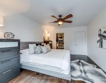 
#51-4345 Bloor St W Markland Wood 3 beds 3 baths 1 garage 728000.00        