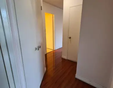 
#405-335 Driftwood Ave Black Creek 2 beds 1 baths 1 garage 339777.00        