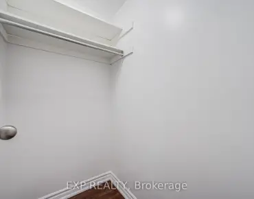 
            #1036-55 George Appleton Way Downsview-Roding-CFB 2睡房2卫生间1车位, 出售价格575000.00加元                    