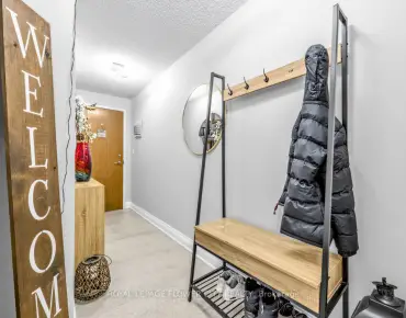 #908-3 Hickory Tree Rd Weston 2 beds 2 baths 1 garage 499000.00