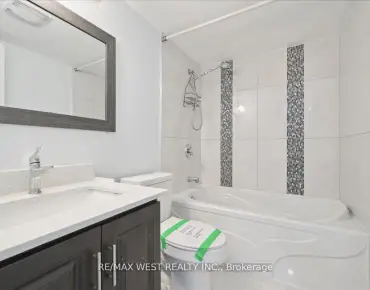 #66-1624 Bloor St E Applewood 5睡房3卫生间1车位, 出售价格500000.00加元