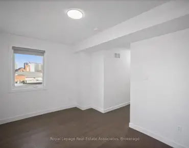 
            #40-2059 Weston Rd Weston 3睡房3卫生间1车位, 出售价格645000.00加元                    