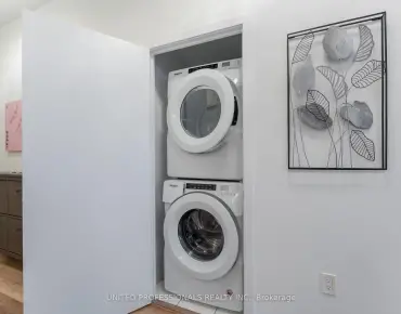 #527-30 Shore Breeze Dr Mimico 3 beds 2 baths 1 garage 979000.00