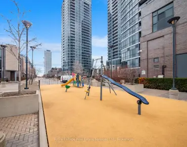 
            #2107-9 Valhalla Inn Rd Islington-City Centre West 2睡房1卫生间1车位, 出售价格569000.00加元                    