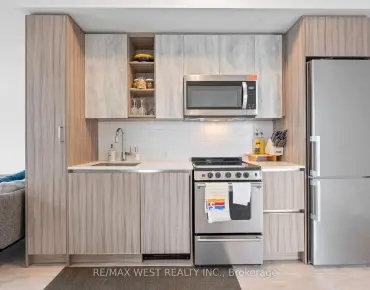 
#2702-251 Manitoba St Mimico 2 beds 2 baths 1 garage 685000.00        