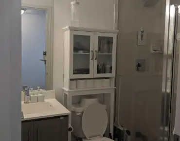 #612-15 James Finlay Way Downsview-Roding-CFB beds 1 baths 1 garage 399999.00