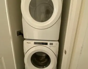 #2512-35 Watergarden Dr Hurontario 1 beds 1 baths 1 garage 459900.00