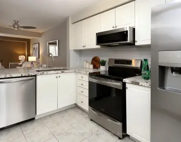 #67-1575 South Parade Crt East Credit 3 beds 3 baths 2 garage 749000.00