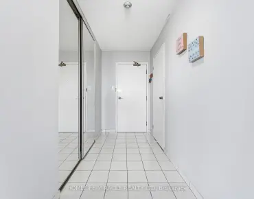 
            #502-1 Rowntree Rd Mount Olive-Silverstone-Jamestown 2睡房2卫生间1车位, 出售价格559000.00加元                    