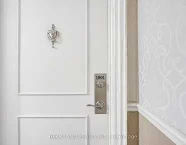 #1901-50 Elm Dr E Mississauga Valleys 3睡房2卫生间2车位, 出售价格659000.00加元