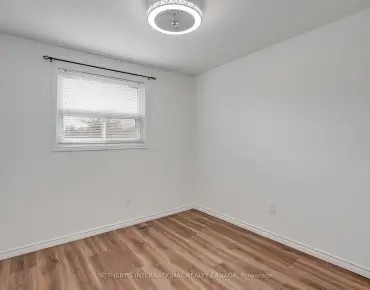 #203-1055 Shawnmarr Rd Port Credit 3睡房2卫生间2车位, 出售价格698000.00加元