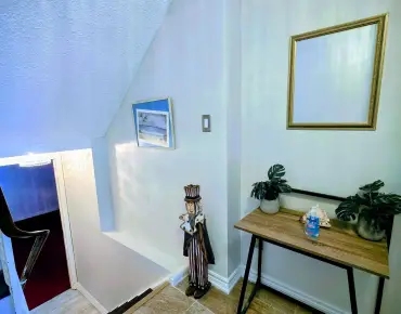 #26-7707 Darcel Ave Malton 3 beds 3 baths 3 garage 595000.00