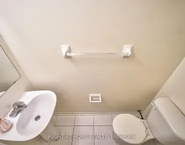 
            #25-80 Strathaven Dr Hurontario 3睡房3卫生间2车位, 出售价格754990.00加元                    